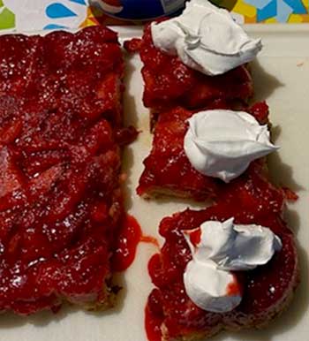 Strawberry Upside-down Cake with Whip Cream